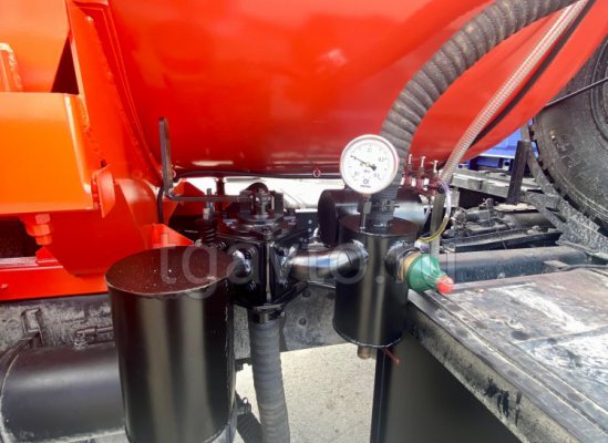 Автоцистерна нефтепромысловая АКН-10 Урал 4320-6952-72Е5Г38 купить от производителя